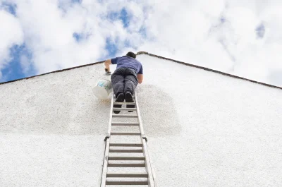 Peinture extérieure à Bréville — façades et ravalement